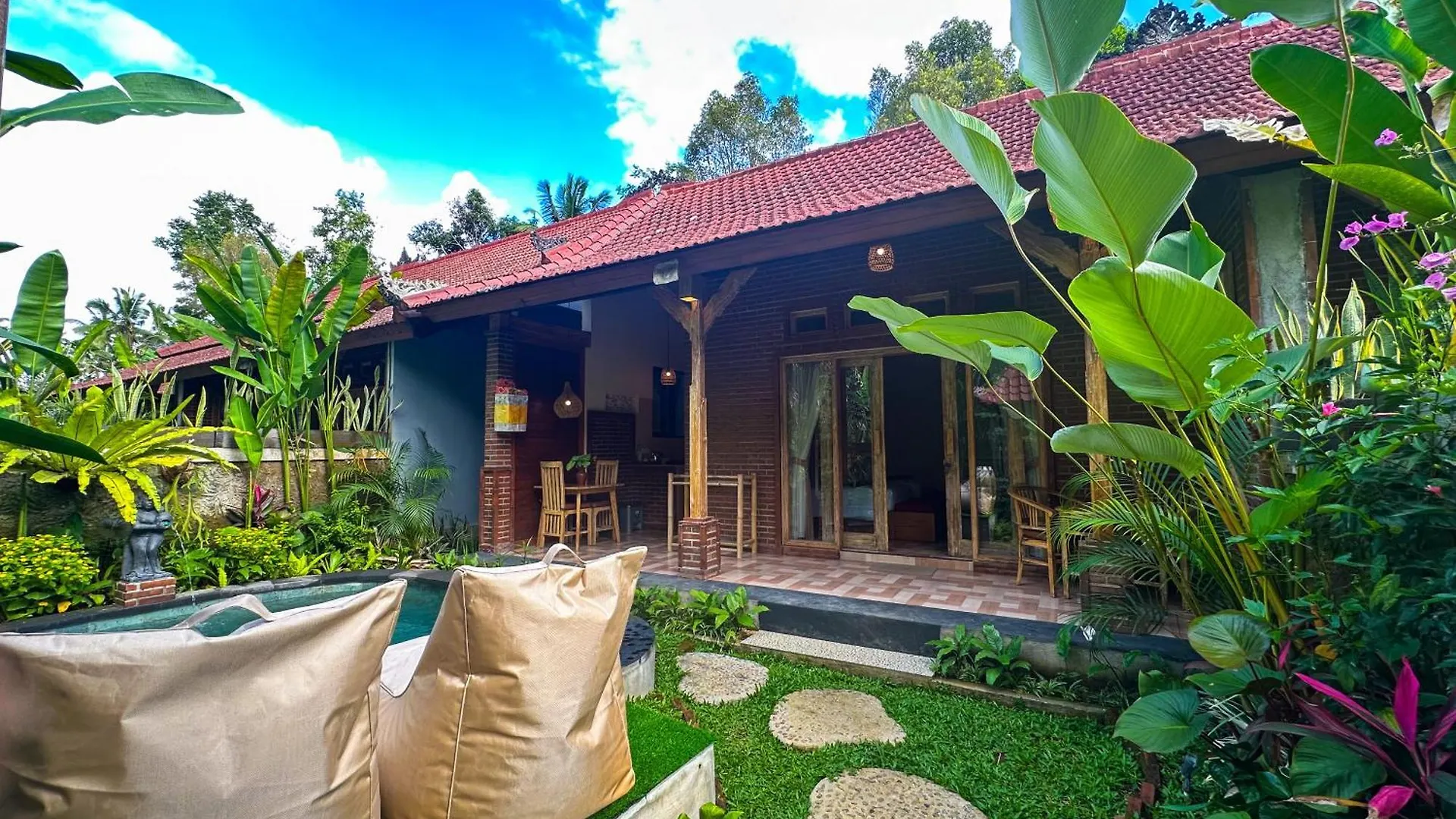 Prayatna Villas Ubud  Indonesia