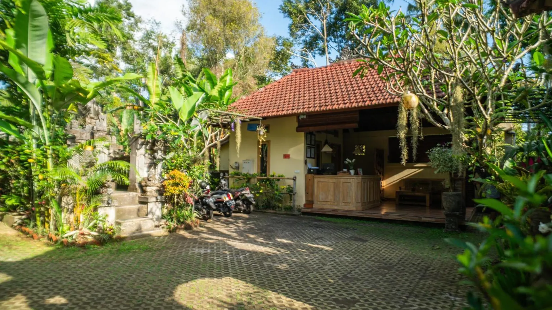 Bed & Breakfast Prayatna Villas Ubud
