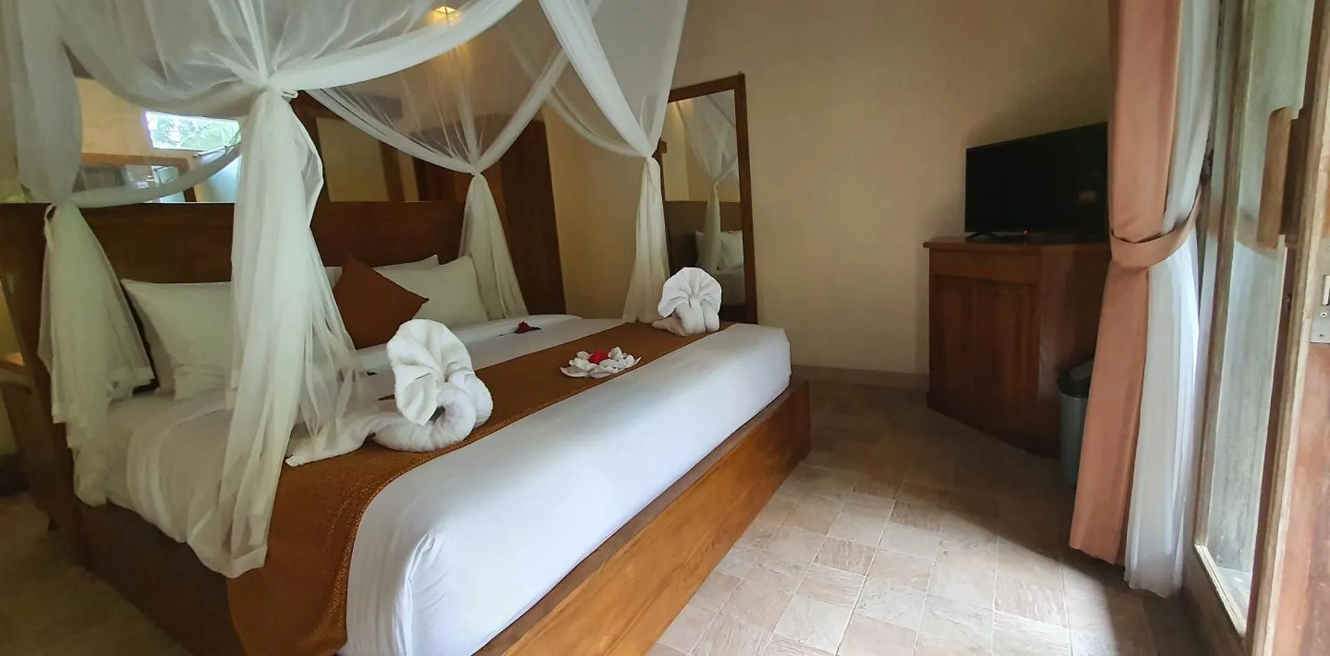 Bed & Breakfast Prayatna Villas Ubud  Indonesia